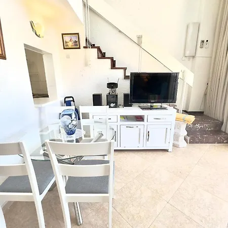 Skol 609 - Duplex 1 Bedroom In Skol With Amazing Sea Views. Apartment *