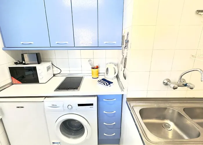 Skol 609 - Duplex 1 Bedroom In Skol With Amazing Sea Views. アパート