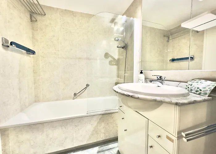 Skol 609 - Duplex 1 Bedroom In Skol With Amazing Sea Views. Apartman