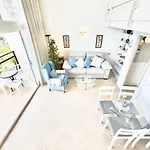 アパート Skol 609 - Duplex 1 Bedroom In Skol With Amazing Sea Views. マルベーリャ